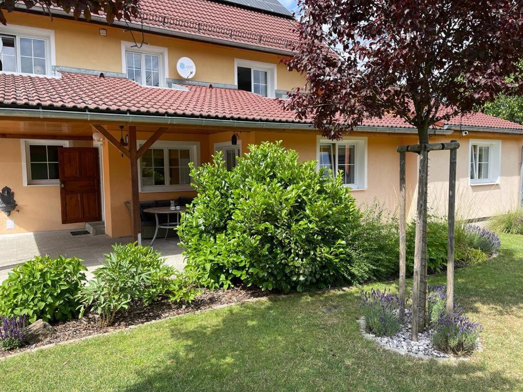 Apartman Elen - 6 Luzek, 86 M2 Decin Exterior photo